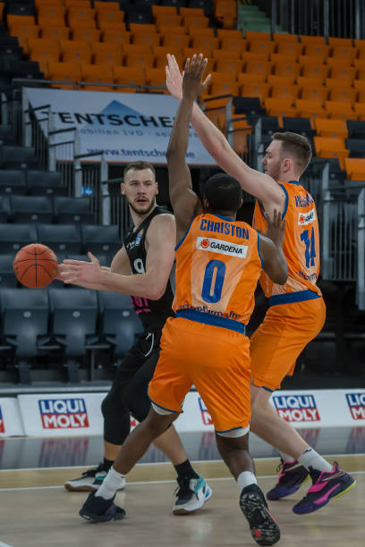 己的绝佳时 己的绝佳时