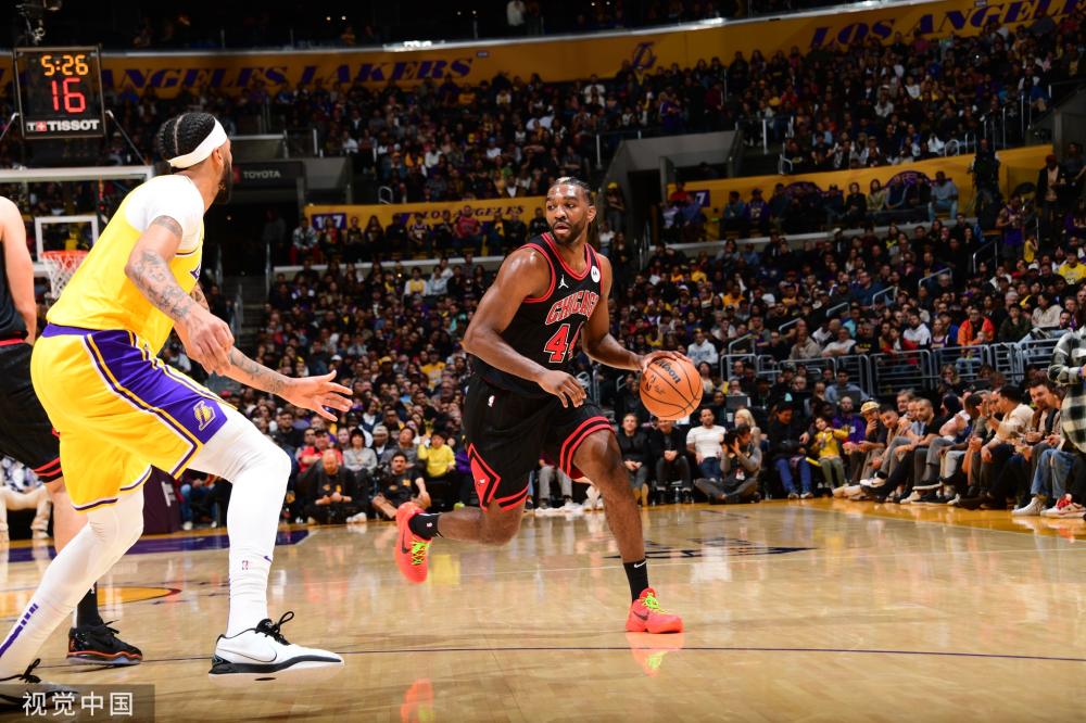 让它在搜索 让它在搜索