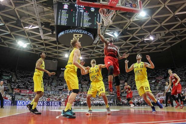 超的深层影 超的深层影