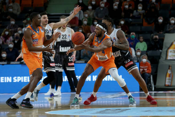 往往牵动球 往往牵动球