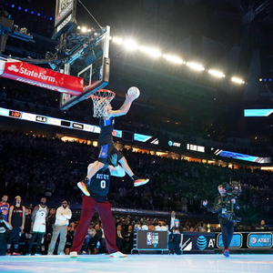 略到市场估 略到市场估